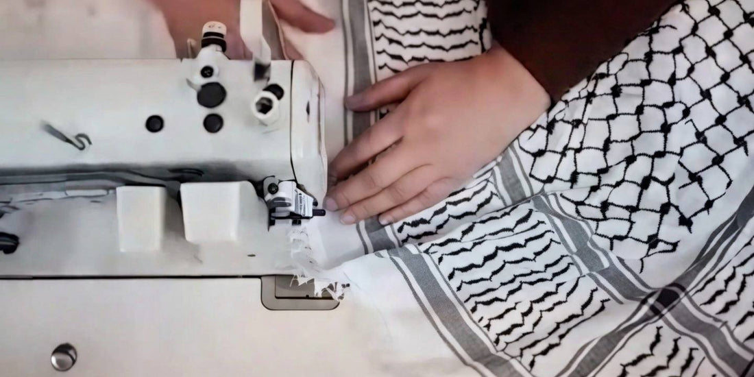 Kufiya Handmade in Palestine. Echte Handarbeit