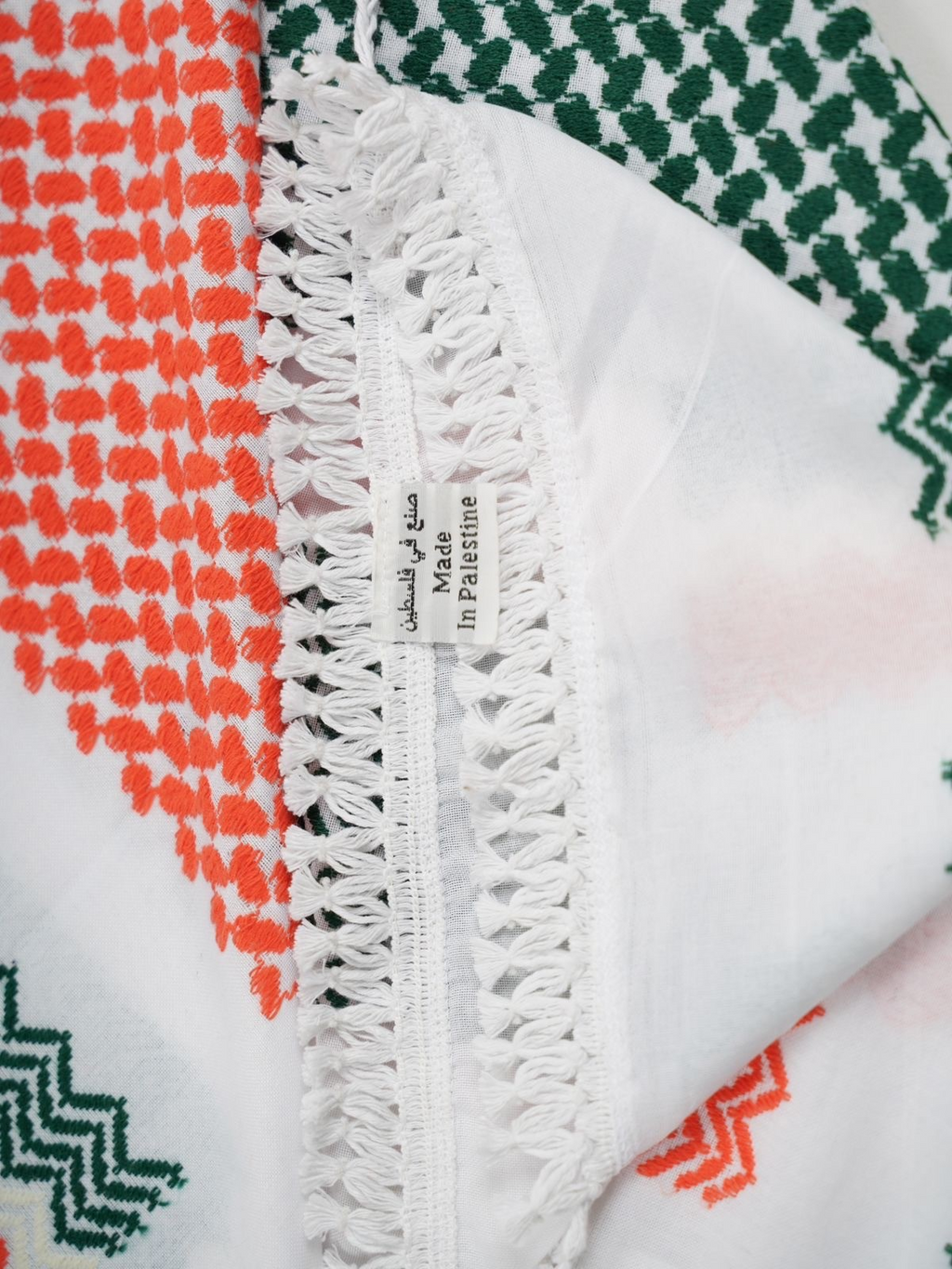 Made in Palestine - Klassische Kufiya in irischen Farben