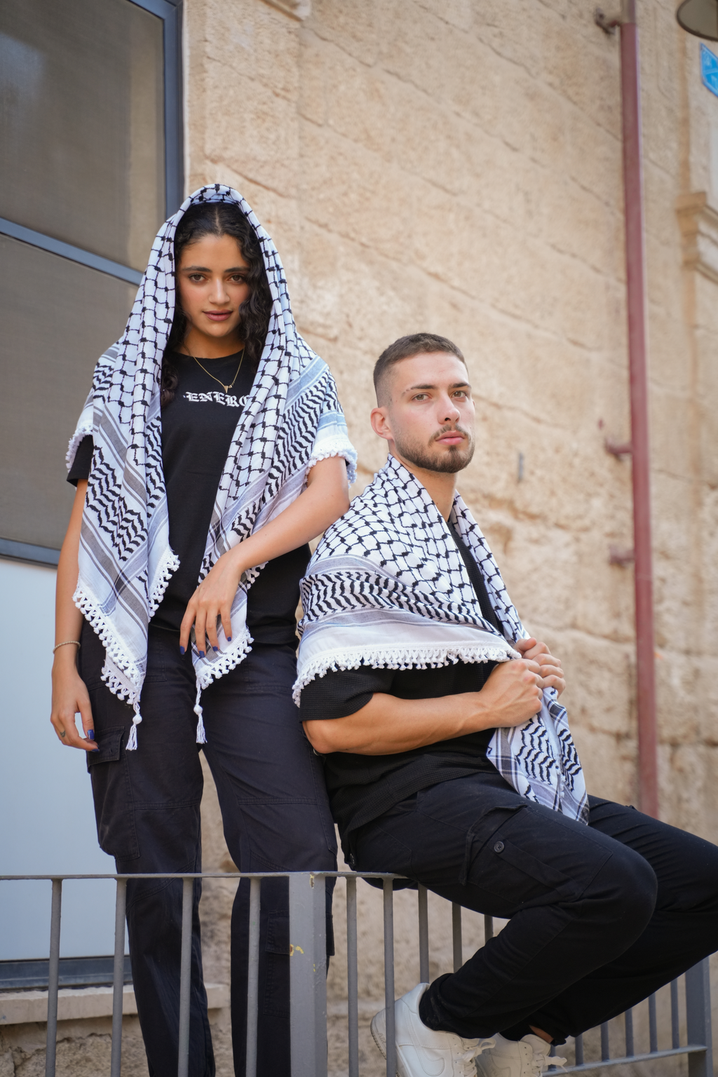 Original Kufiya aus Palästina | klassisch schwarz weiß | handmade in Nablus