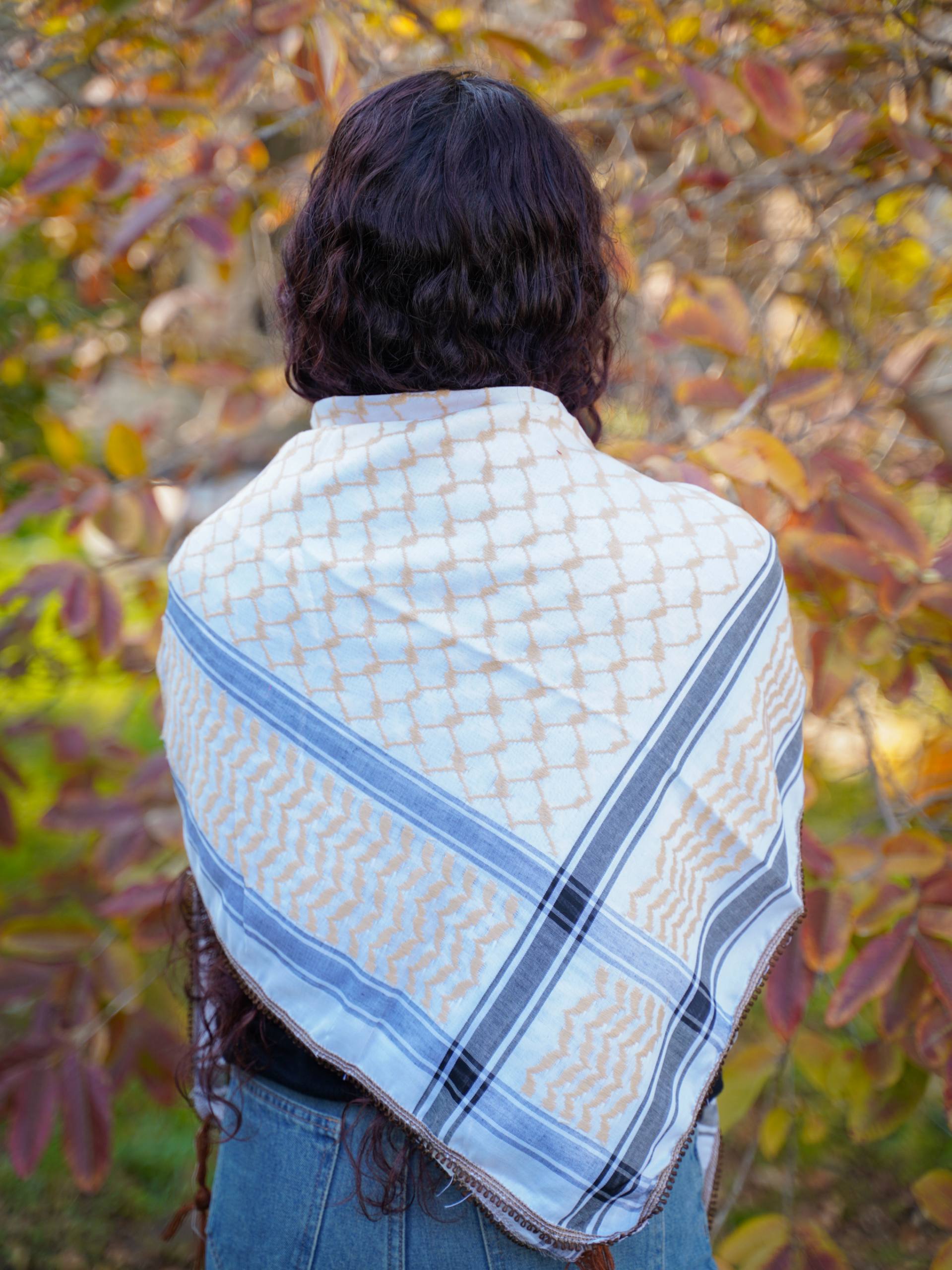 Kufiya Webmuster und Farben der Wüstensand Keffiyeh - handgefertigt in Palästina