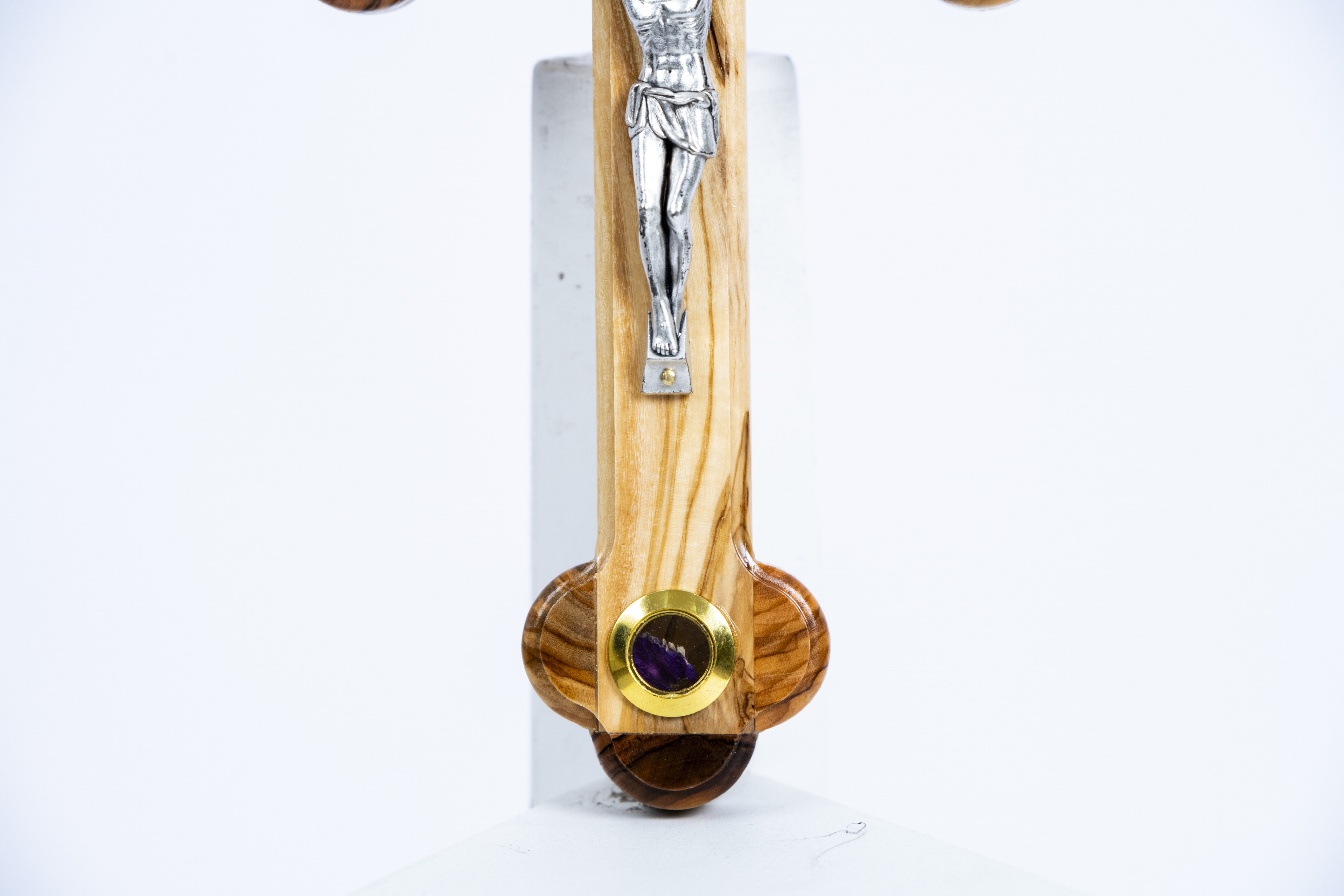 Wandkreuz aus Olivenholz. In Palästina handgefertigt